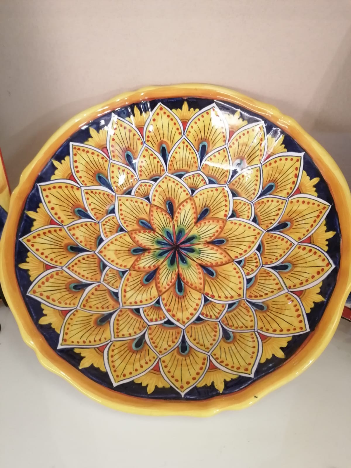 Bolo grande in ceramica dipinta a mano Deruta