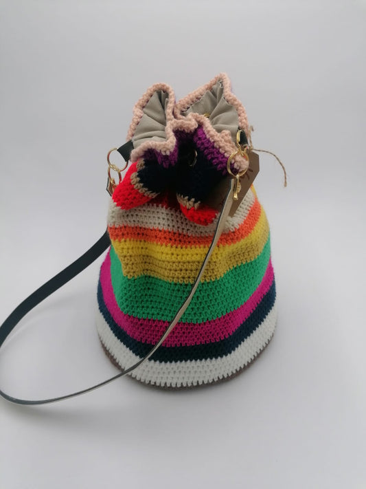 Bucket bag with shoulder strap in handmade multicolor crochet leather