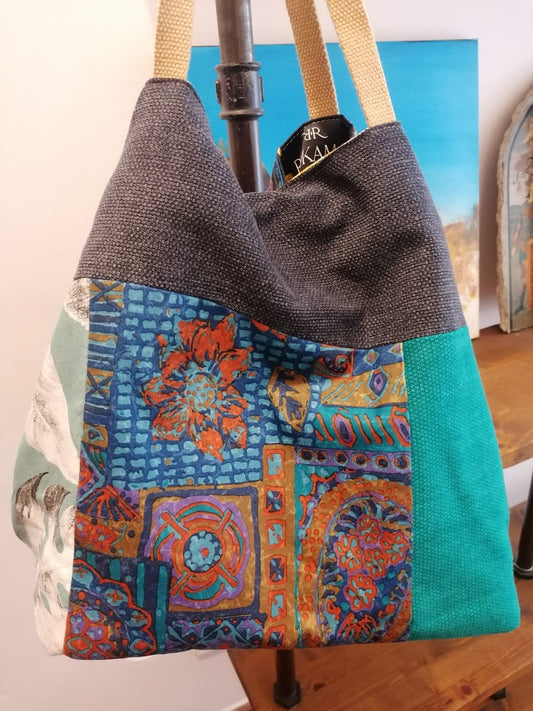 Rukama Design zip artisan bag