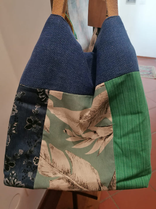 Rukama Design zip artisan bag