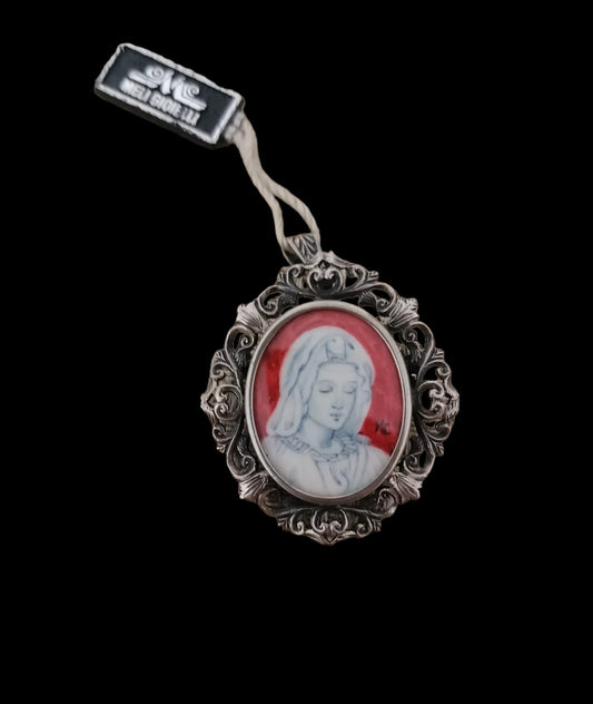 Miniature pendant and brooch in 800 silver