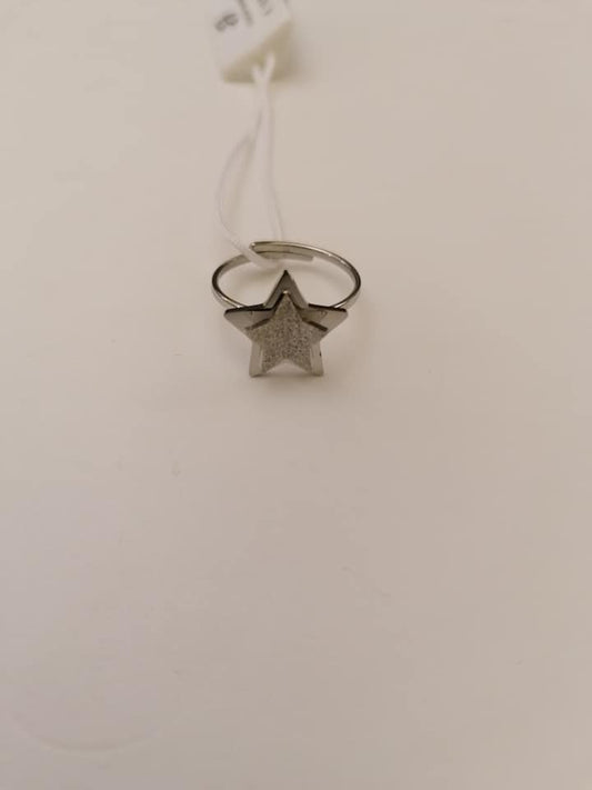 Steel ring with stars